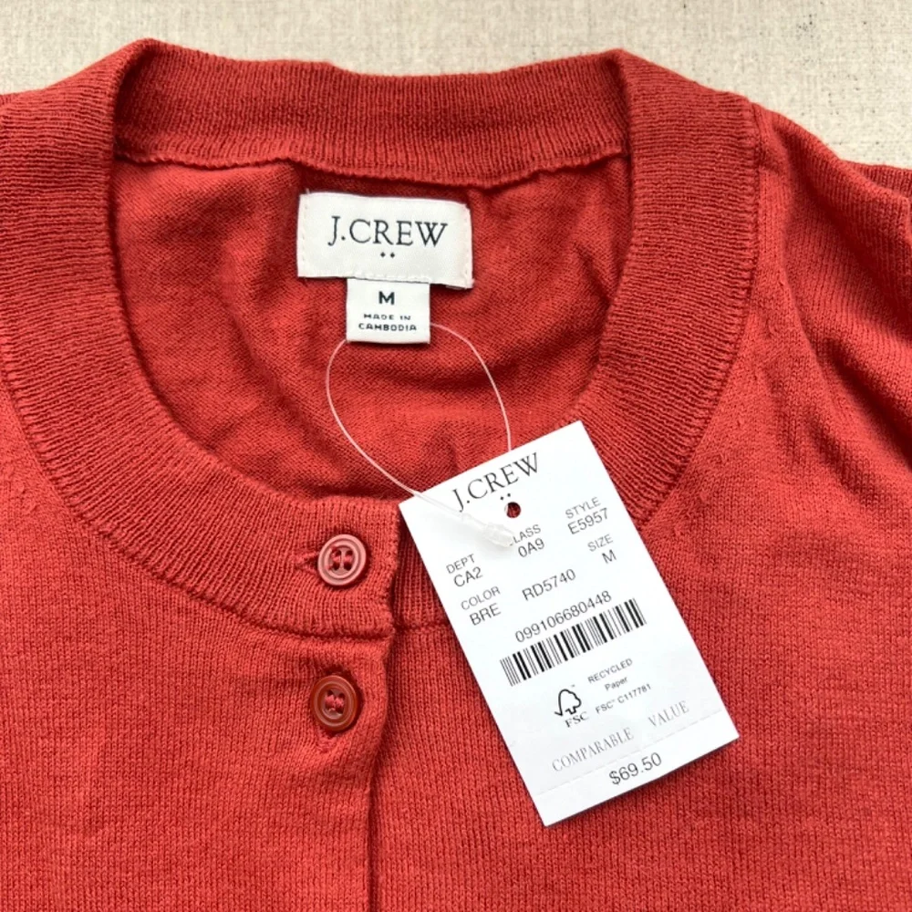 ❤️ J. CREW Classic Cardigan Sweater - Picture 4 of 9